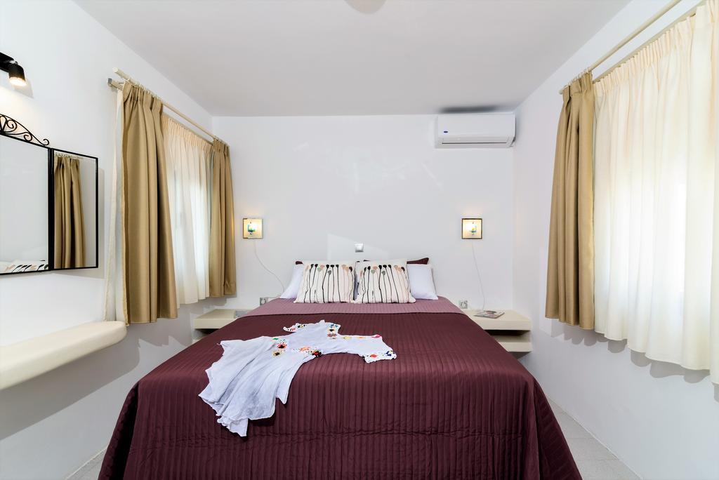Villa George Santorini Perivolos  Kamer foto