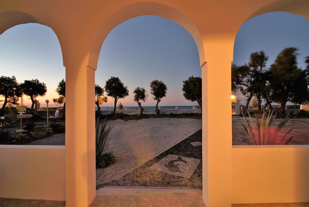 Villa George Santorini Perivolos  Kamer foto