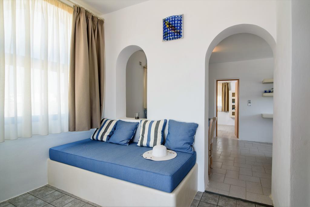 Villa George Santorini Perivolos  Kamer foto